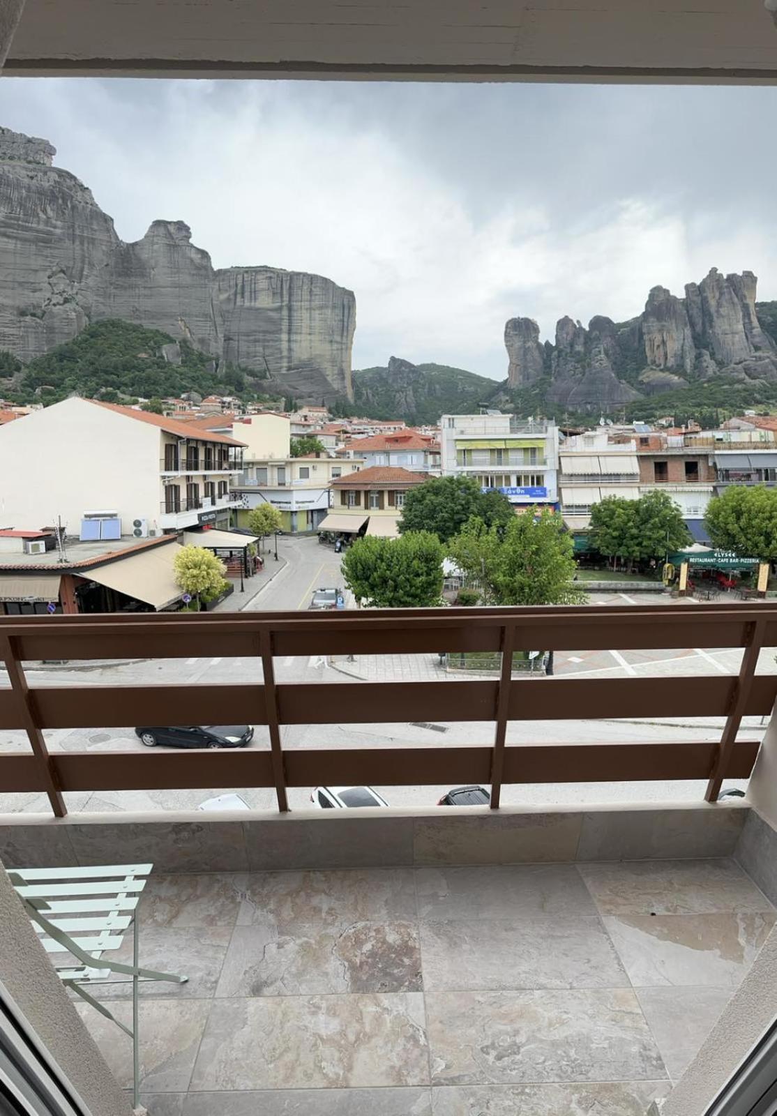 Meteora Gold And Glass Kalambaka Exterior photo