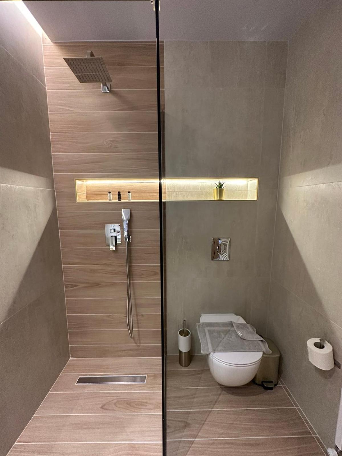 Meteora Gold And Glass Kalambaka Exterior photo