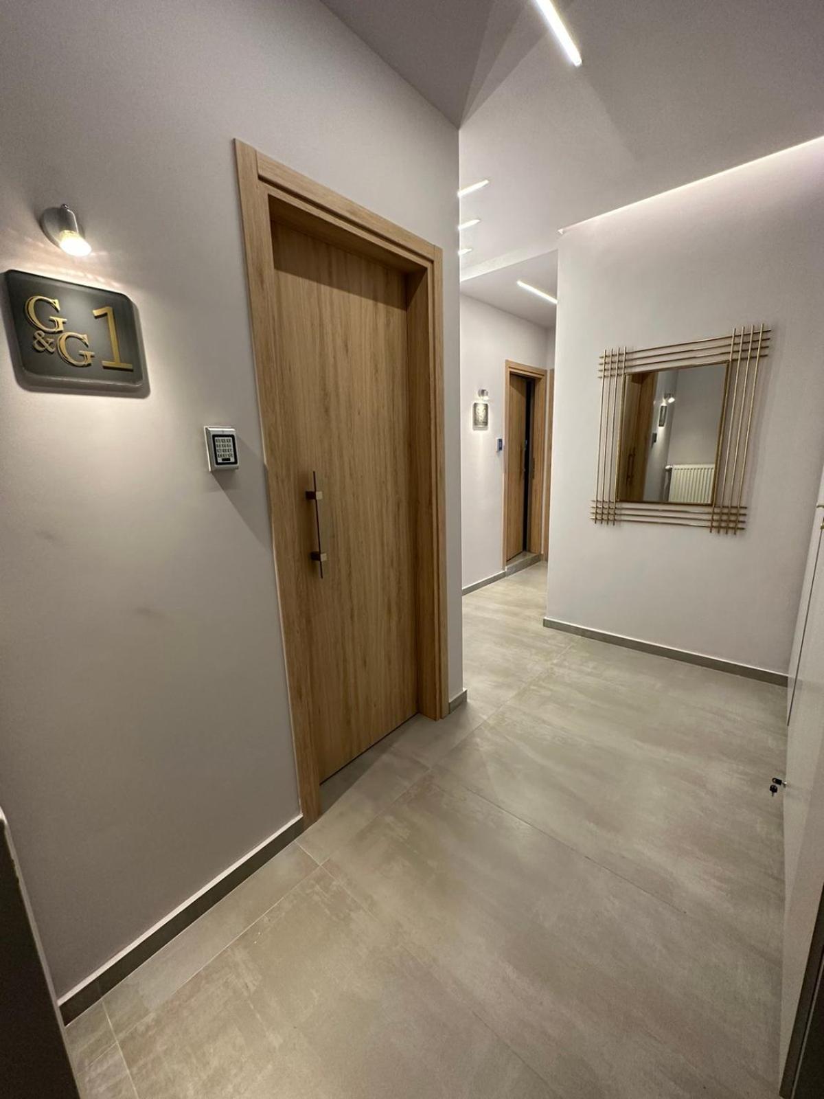Meteora Gold And Glass Kalambaka Exterior photo