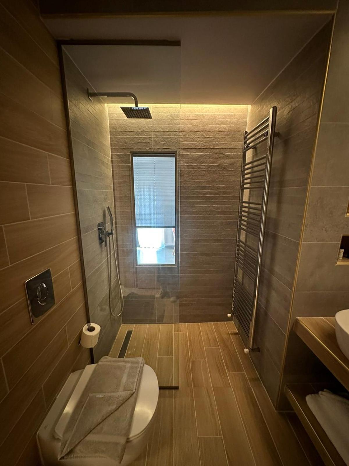 Meteora Gold And Glass Kalambaka Exterior photo
